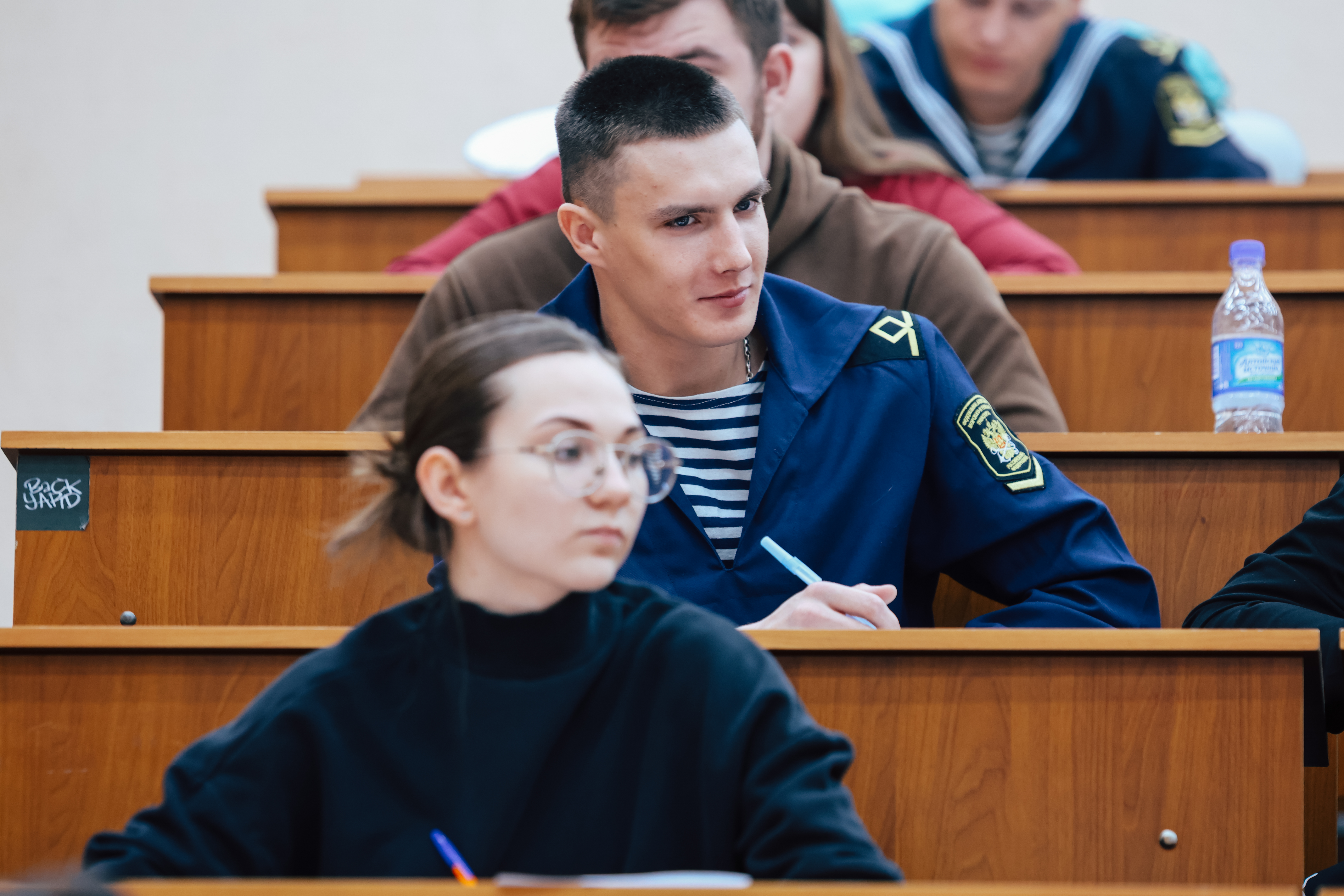 ФОТО к новости: В НГПУ прошла Межвузовская студенческая олимпиада по математике для нематематических специальностей