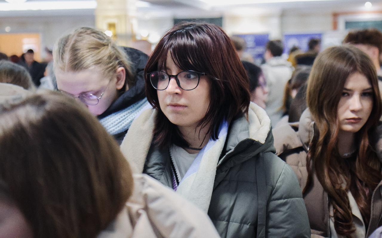 ФОТО к новости: День открытых дверей вузов Новосибирской области: НГПУ — в центре внимания абитуриентов