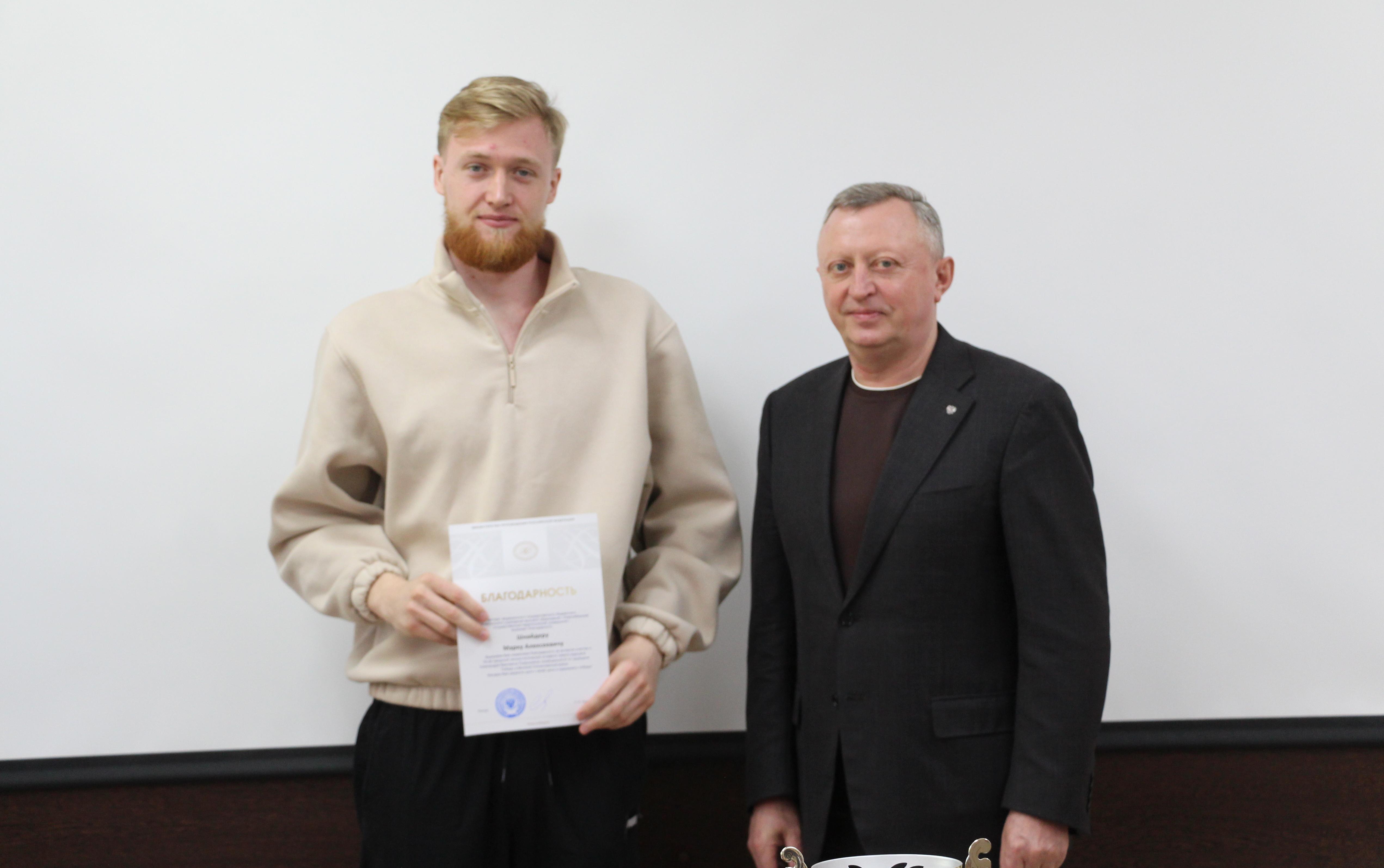 ФОТО к новости: «Сейчас или никогда больше в жизни!»: спортсмены НГПУ рассказали, как бились за «серебро» на эстафете имени Покрышкина