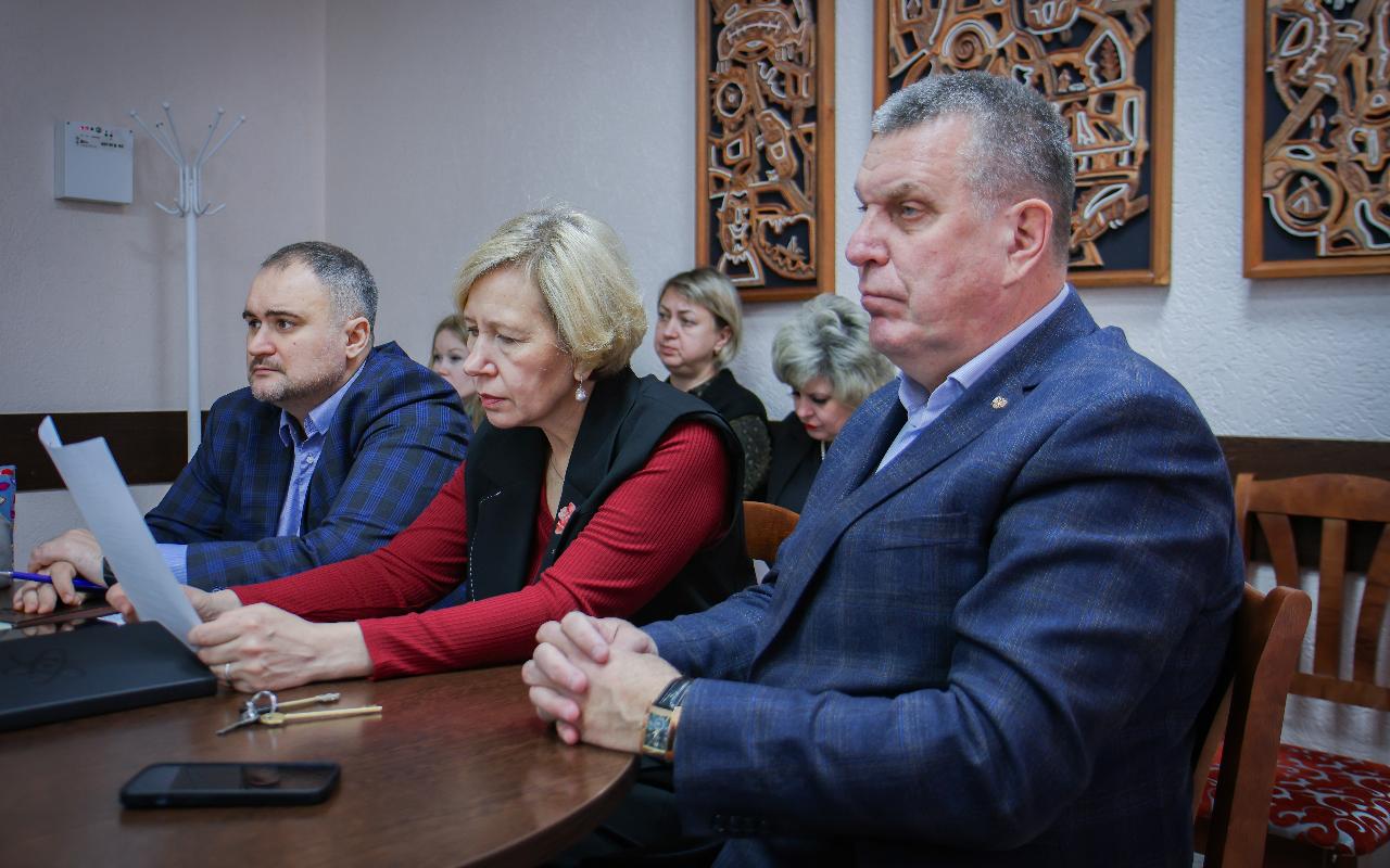 ФОТО к новости: НГПУ выстраивает «образовательный мост» с Китаем: в университете подвели итоги участия в China Education Expo-Beijing 2025