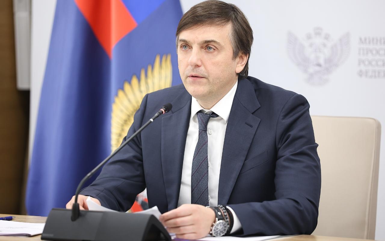 ФОТО к новости: Глава Минпросвещения РФ: «Творческие предметы так же важны, как и другие»