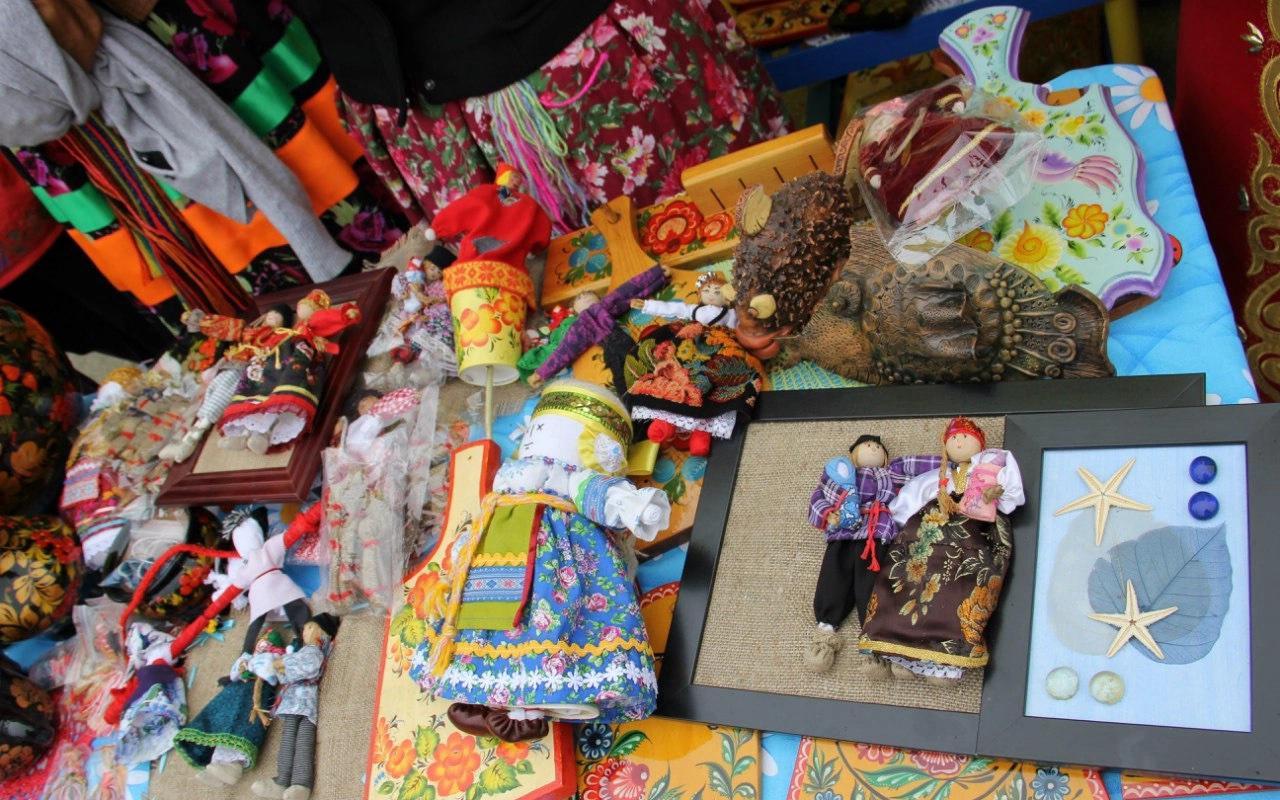 ФОТО к новости: Игрушка – не роскошь, а средство коммуникации!