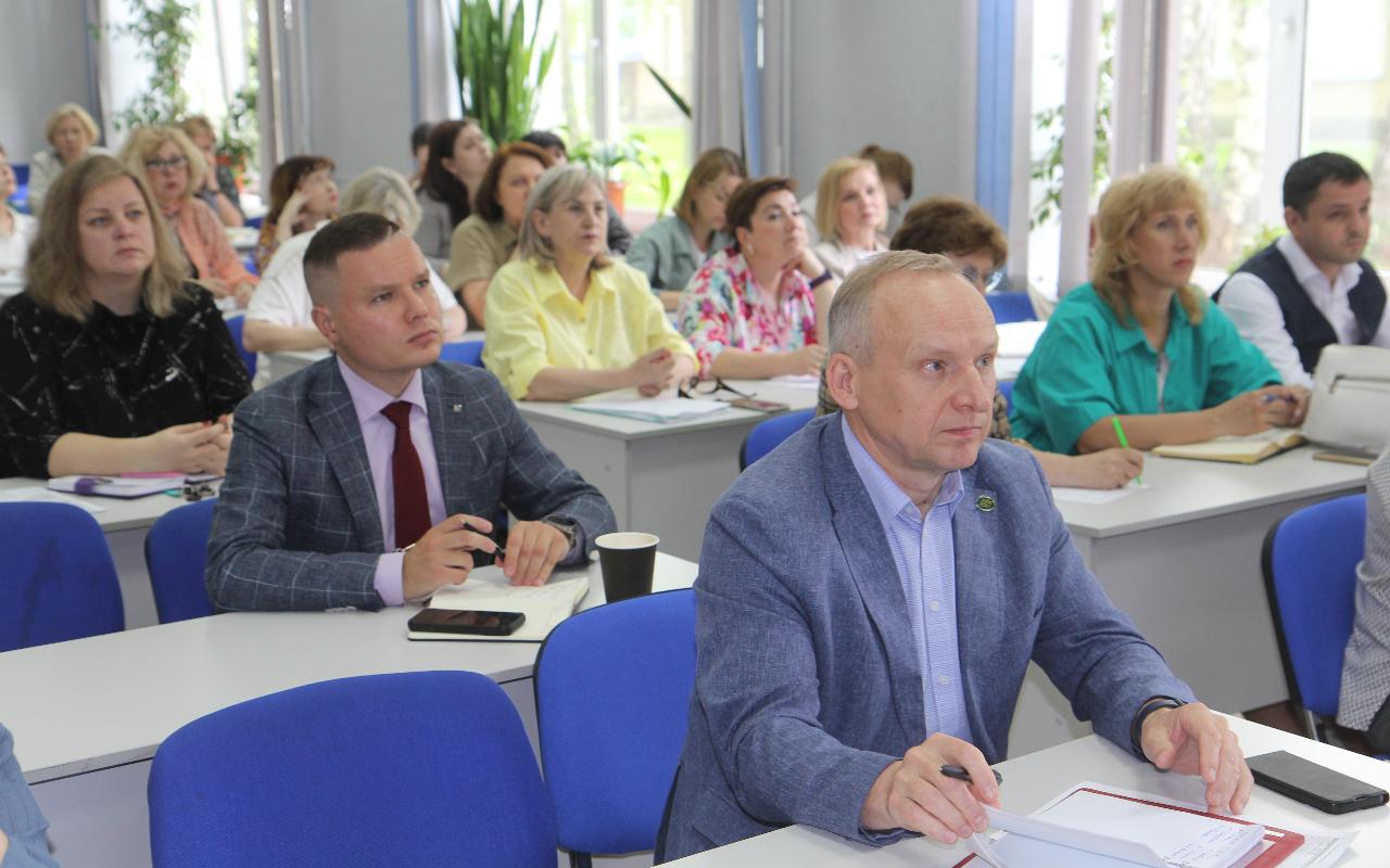 ФОТО к новости: Госзадания должны быть актуальными: в НГПУ готовятся предложения по темам для госзаданий на 2028 год