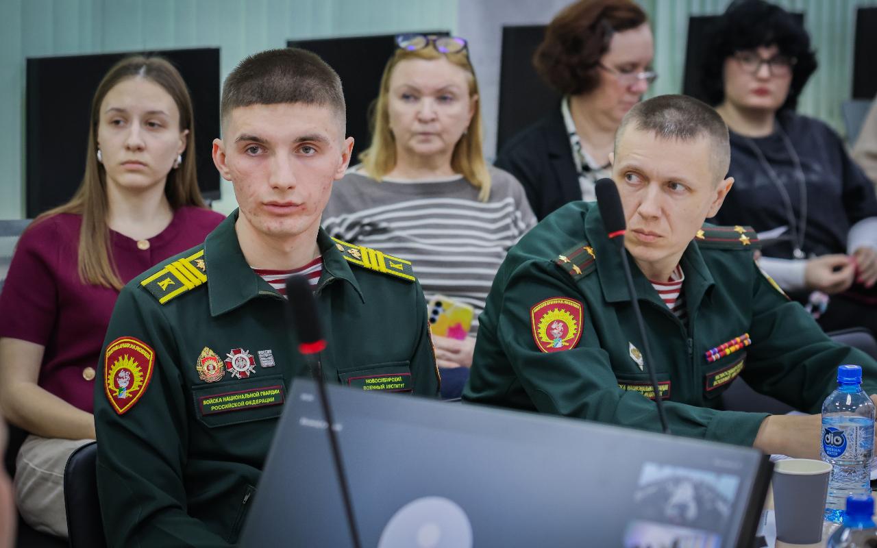 ФОТО к новости: В НГПУ обсудили роль исторической памяти в развитии индивидуальности