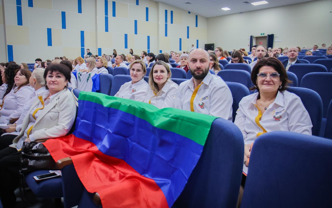 ФОТО к новости: В НГПУ стартовала всероссийская программа повышения квалификации для советников директоров по воспитанию