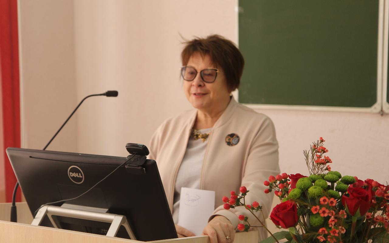 ФОТО к новости: Замечательный исследователь и стойкий человек: в НГПУ почтили память Людмилы Ивановны Дремовой