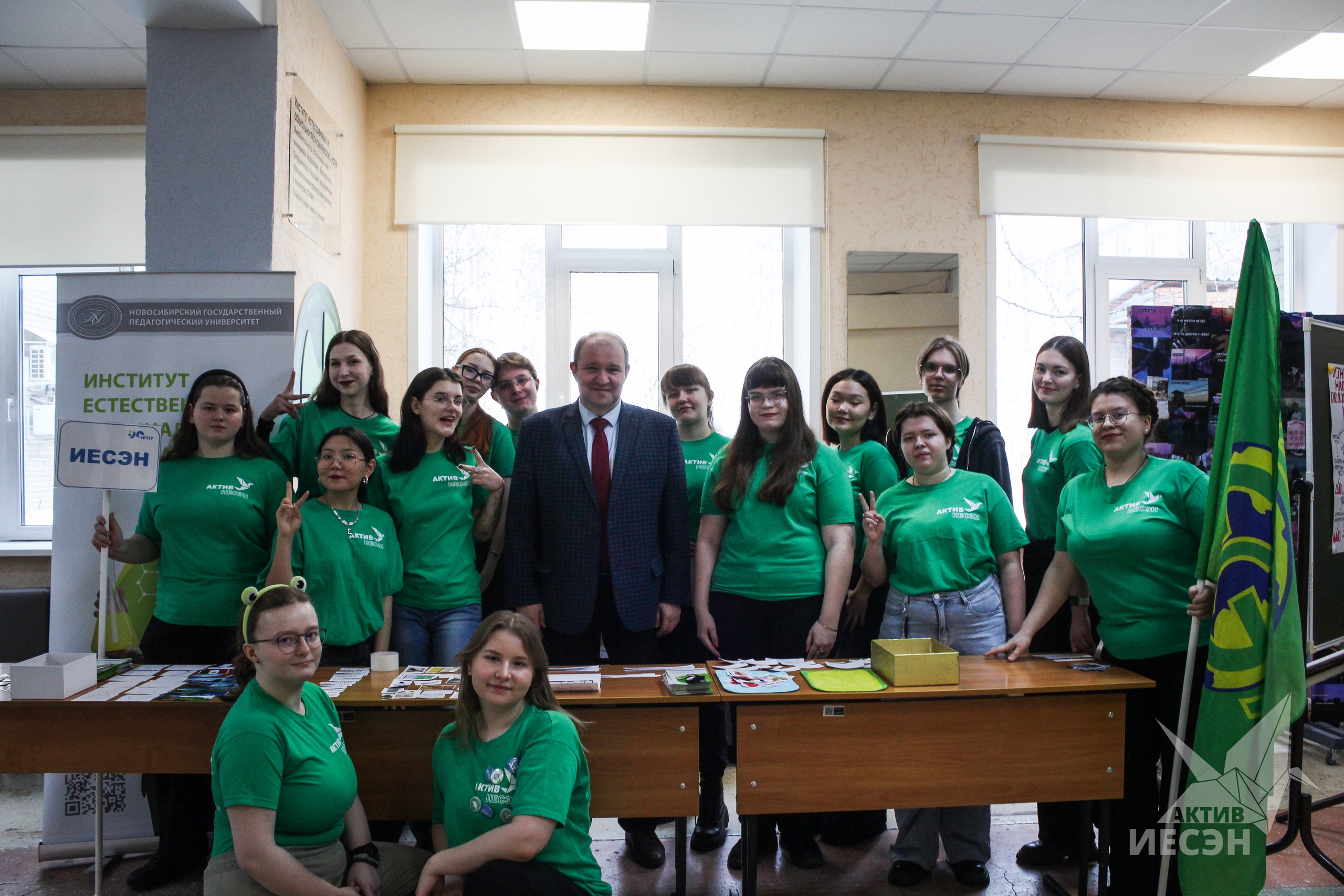 ФОТО к новости: «Актив ИЕСЭН — это большая зеленая семья»: разговор с руководителем студенческого актива