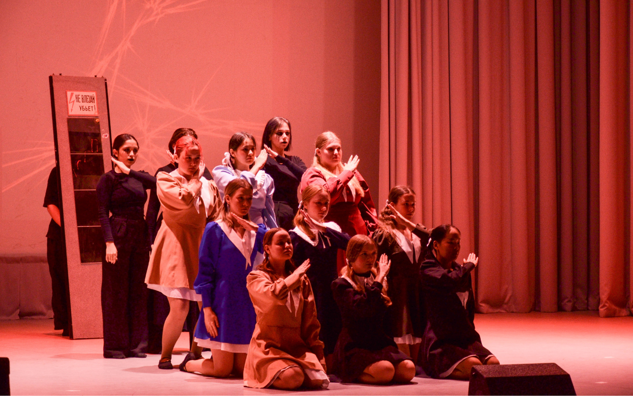 ФОТО к новости: Студенческая весна: как зажигаются новые звёзды НГПУ 