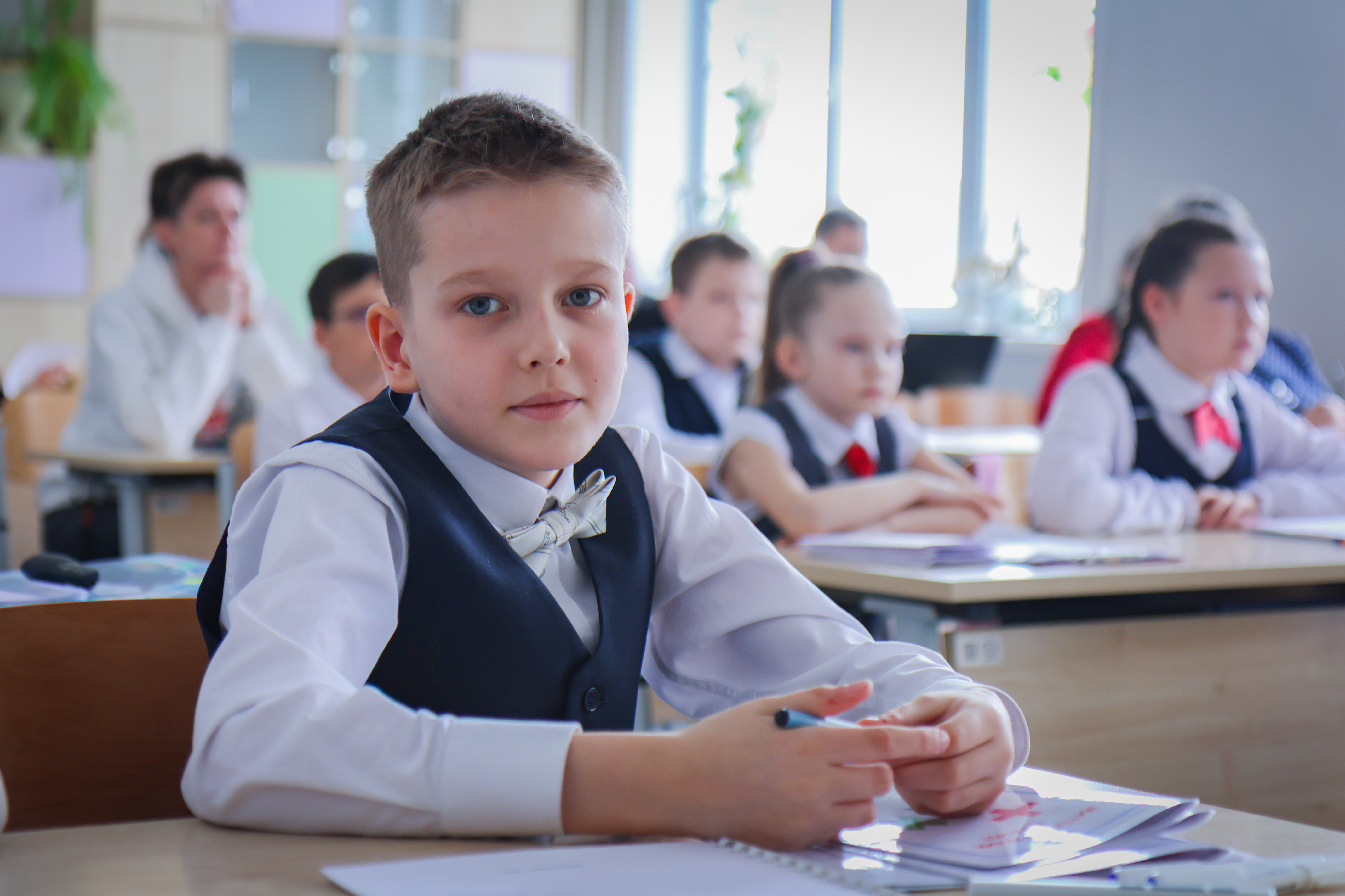 ФОТО к новости: В Институте детства НГПУ прошёл городской конкурс исследовательских проектов младших школьников «Моё первое открытие»