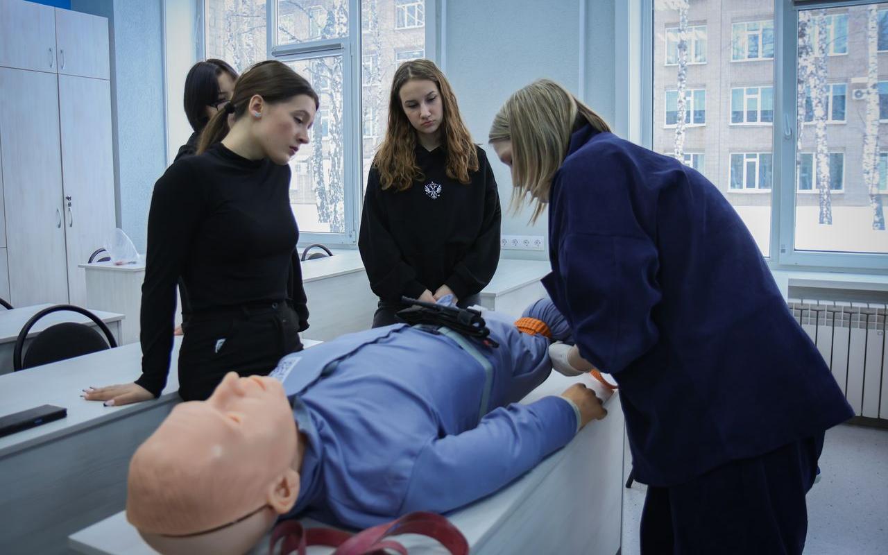 ФОТО к новости: НГПУ впервые примет участие в игре «Зарница-2.0»