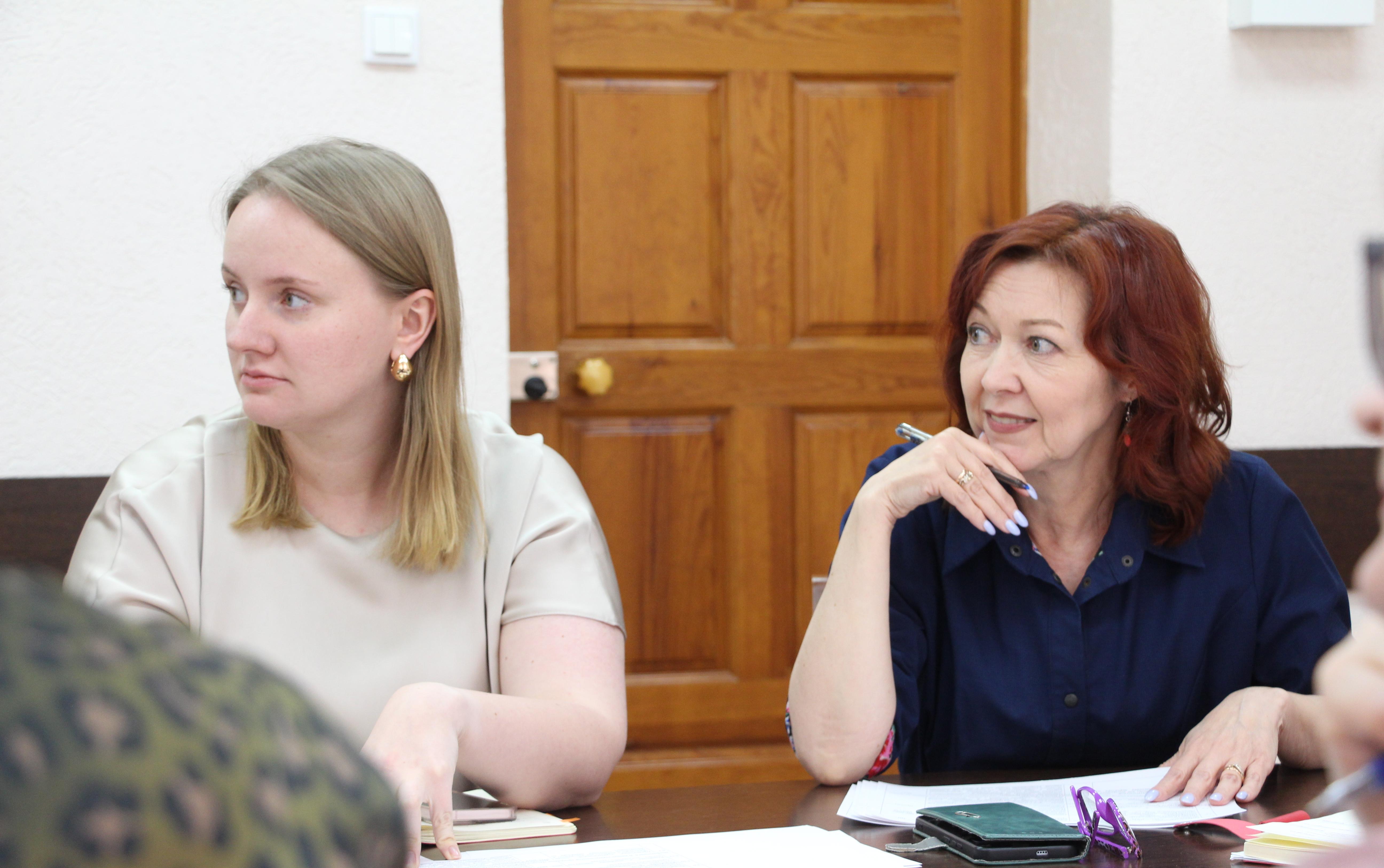 ФОТО к новости: Сотрудничество НГПУ с аппаратом уполномоченного по правам ребенка в Новосибирской области выходит на новый уровень