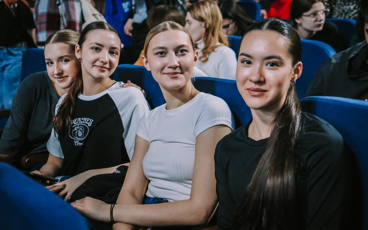 ФОТО к новости: Ключевая задача – усиление взаимодействия с регионом: в НГПУ обсудили приоритетные направления деятельности в 2025 году