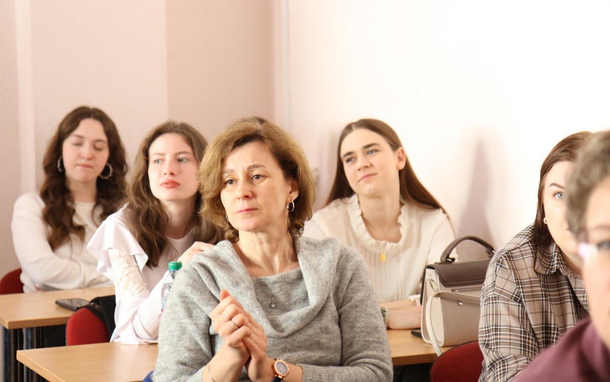 ФОТО к новости: В НГПУ прошла юбилейная X Международная конференция, посвящённая социальным и культурным практикам современности