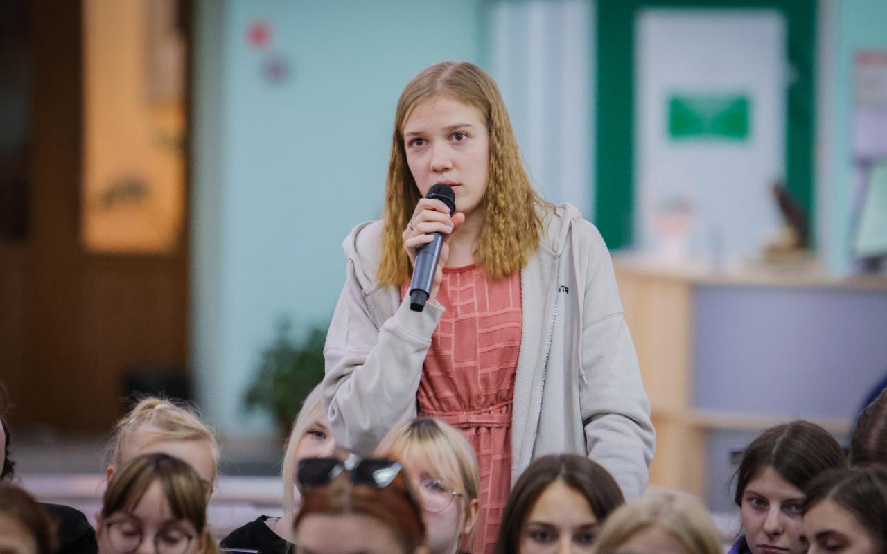 ФОТО к новости: Министр культуры Новосибирской области встретилась со студентами ИКиМП НГПУ: о карьере в сфере культуры, «земских» программах и новых форматах сотрудничества