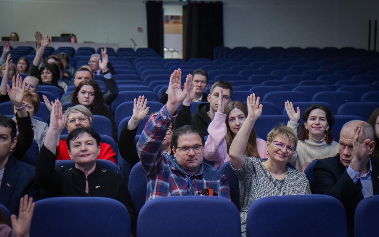 ФОТО к новости: Сергей Александрович Нелюбов избран ректором НГПУ