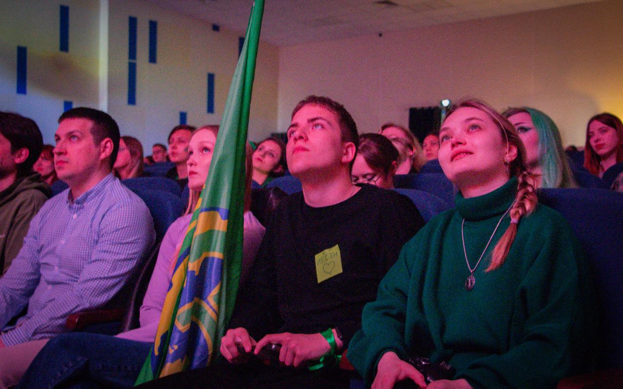 ФОТО к новости: Яркие номера, громкие аплодисменты и заслуженные награды: в НГПУ прошёл Гала-концерт Кубка студенческого творчества – 2025