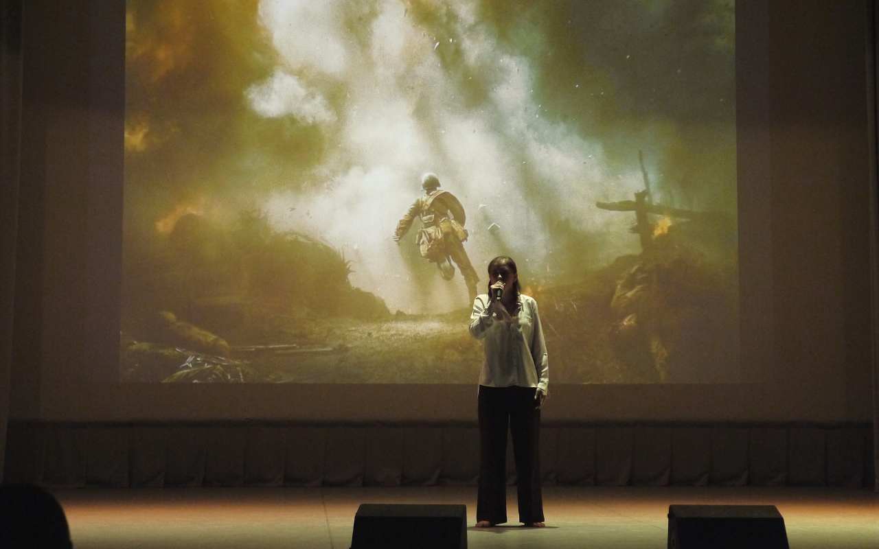 ФОТО к новости: Студенческая весна: как зажигаются новые звёзды НГПУ 