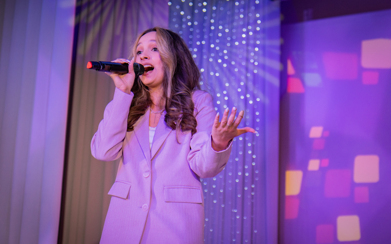 ФОТО к новости: Профориентация через практику и вдохновение: НГПУ провёл выездное мероприятие для школьников Новосибирского района