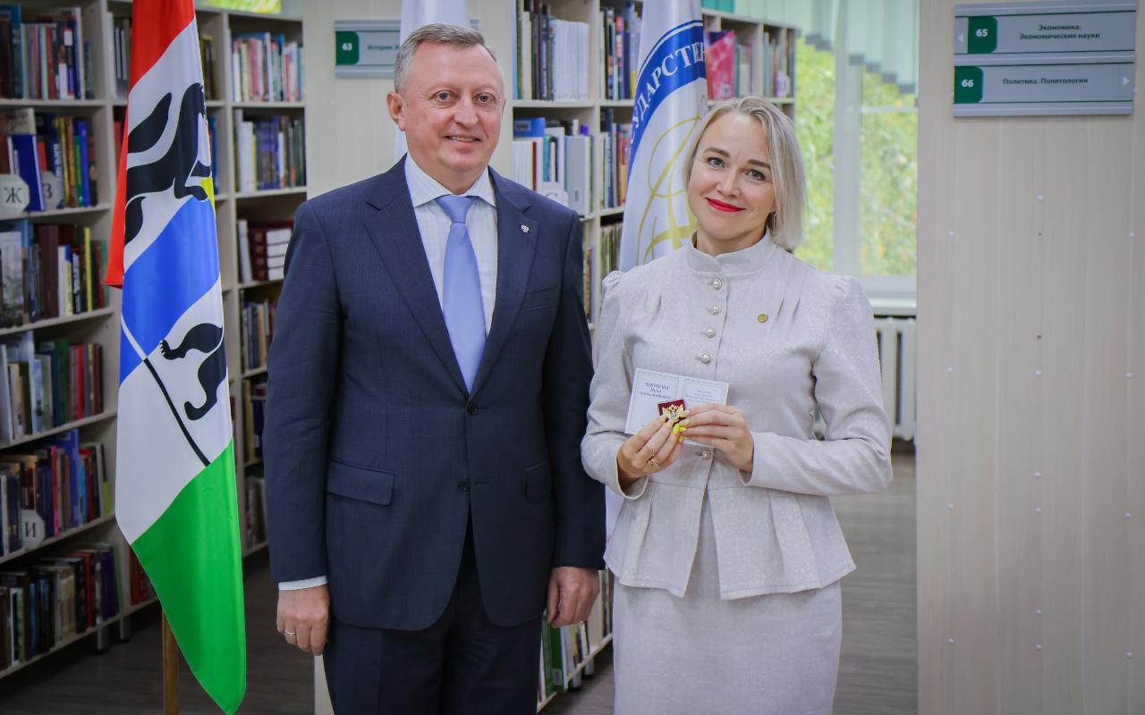 ФОТО к новости: Главная ценность университета: лучшие работники НГПУ удостоены наград и почётных званий Министерства просвещения Российской Федерации