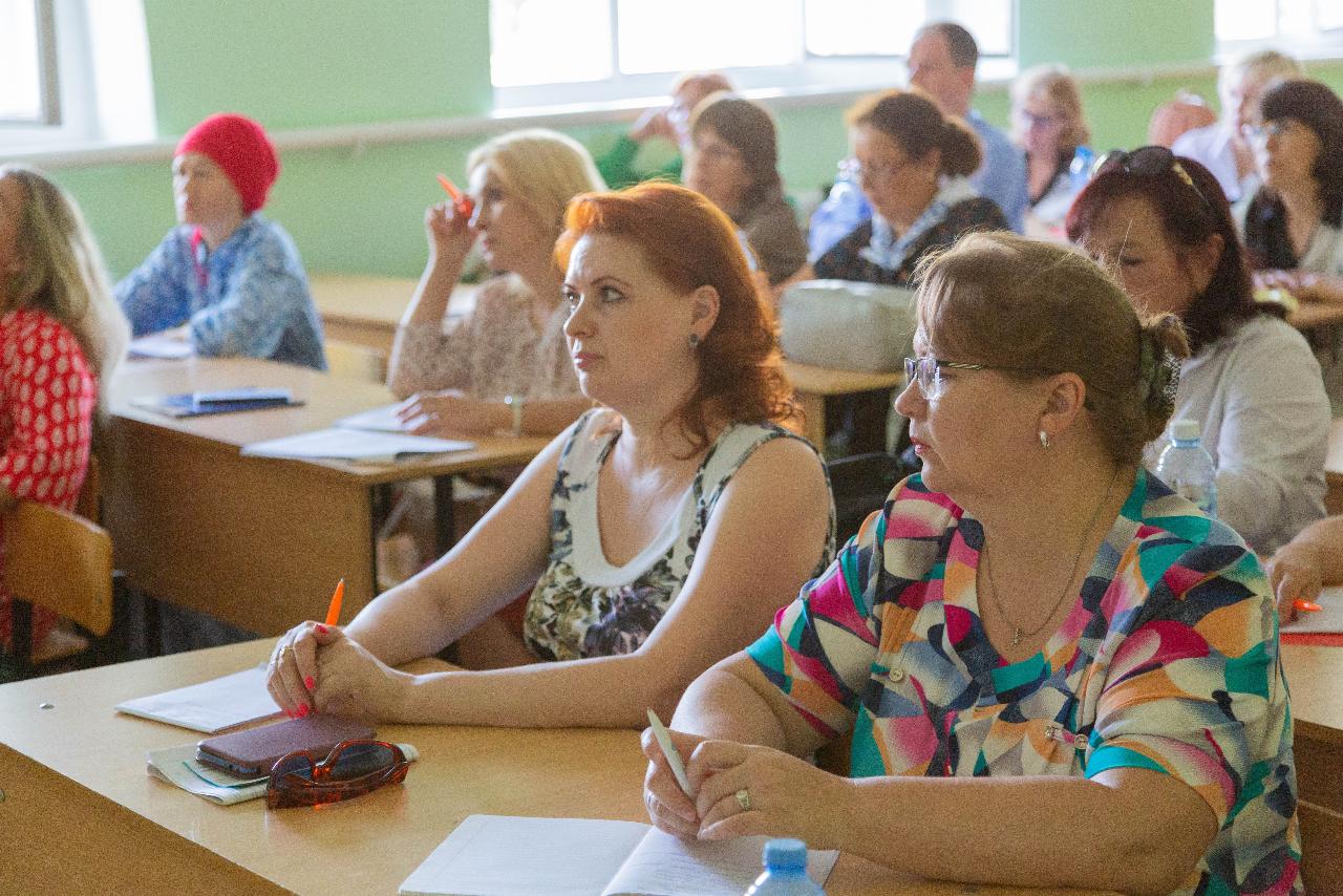 ФОТО к новости: НГПУ принял участие в XII Международном фестивале школьных учителей