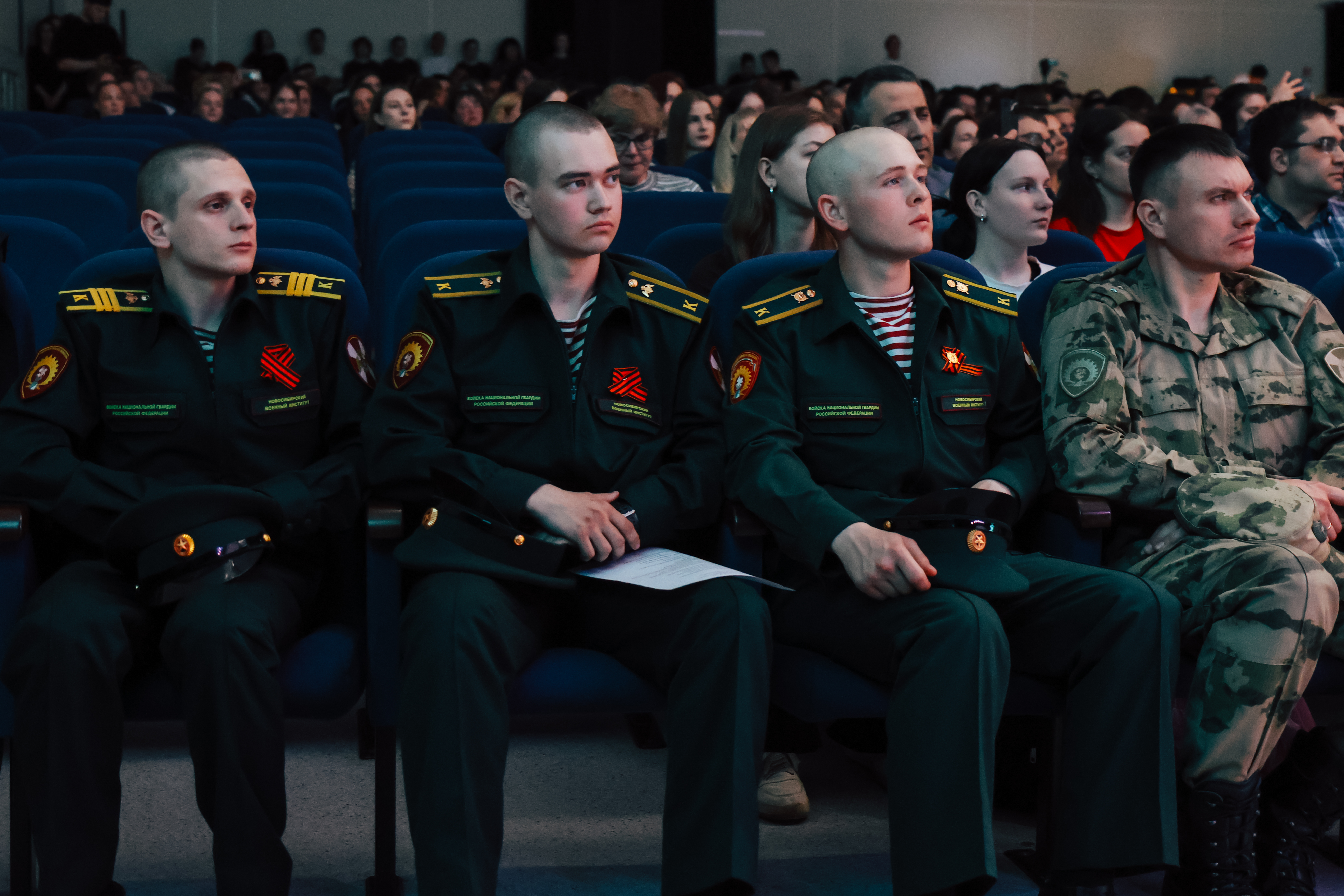 ФОТО к новости: В НГПУ прошло торжественное собрание-концерт к 81-й годовщине Победы в Великой Отечественной войне