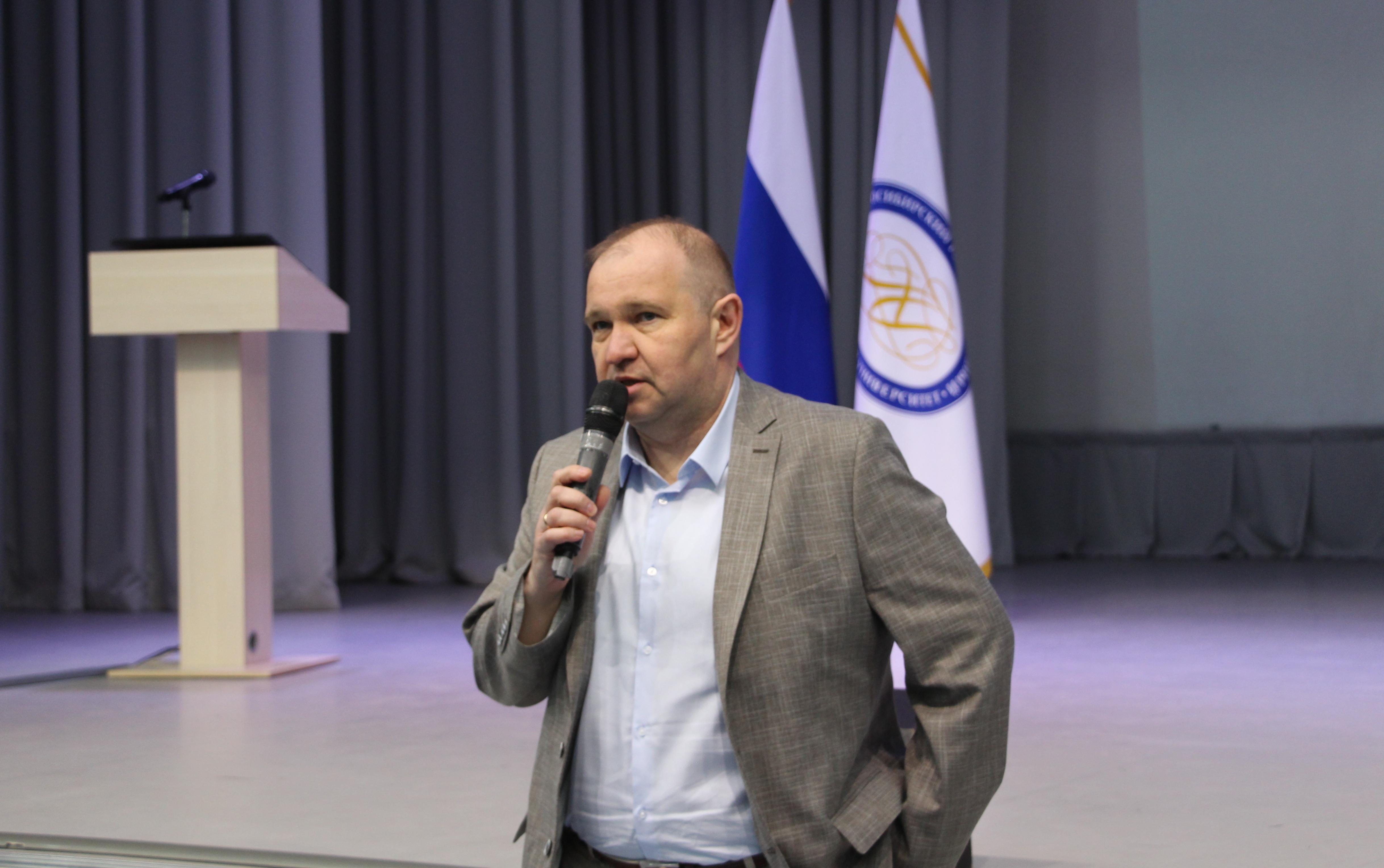 ФОТО к новости: Социально-психологический портрет первокурсника НГПУ: дружелюбен, контролирует себя, немного импульсивен