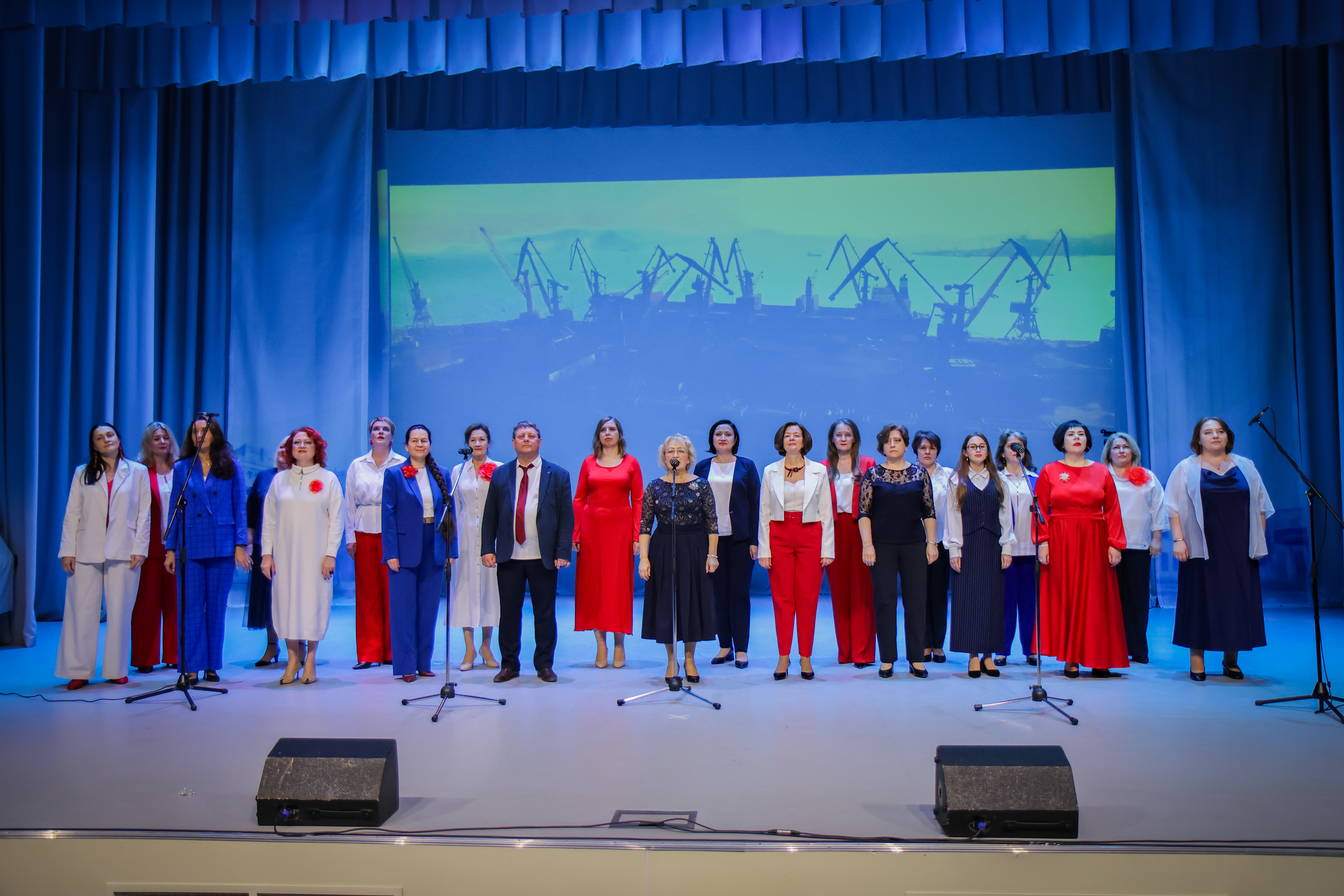 ФОТО к новости: И.о. ректора НГПУ Сергей Александрович Нелюбов: «Формула успеха НГПУ – люди, традиции, инновации»