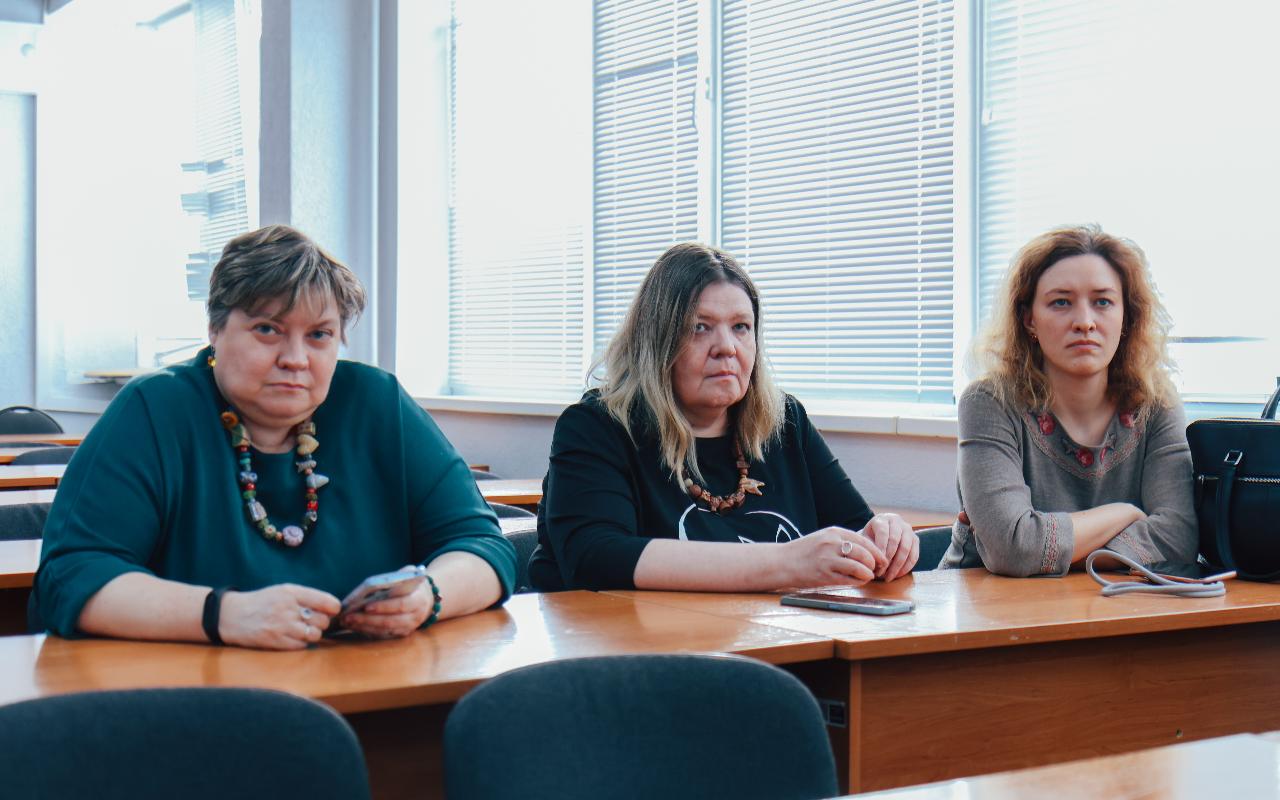 ФОТО к новости: В НГПУ состоялся ежегодный региональный научный семинар памяти профессора Нины Елисеевны Меднис