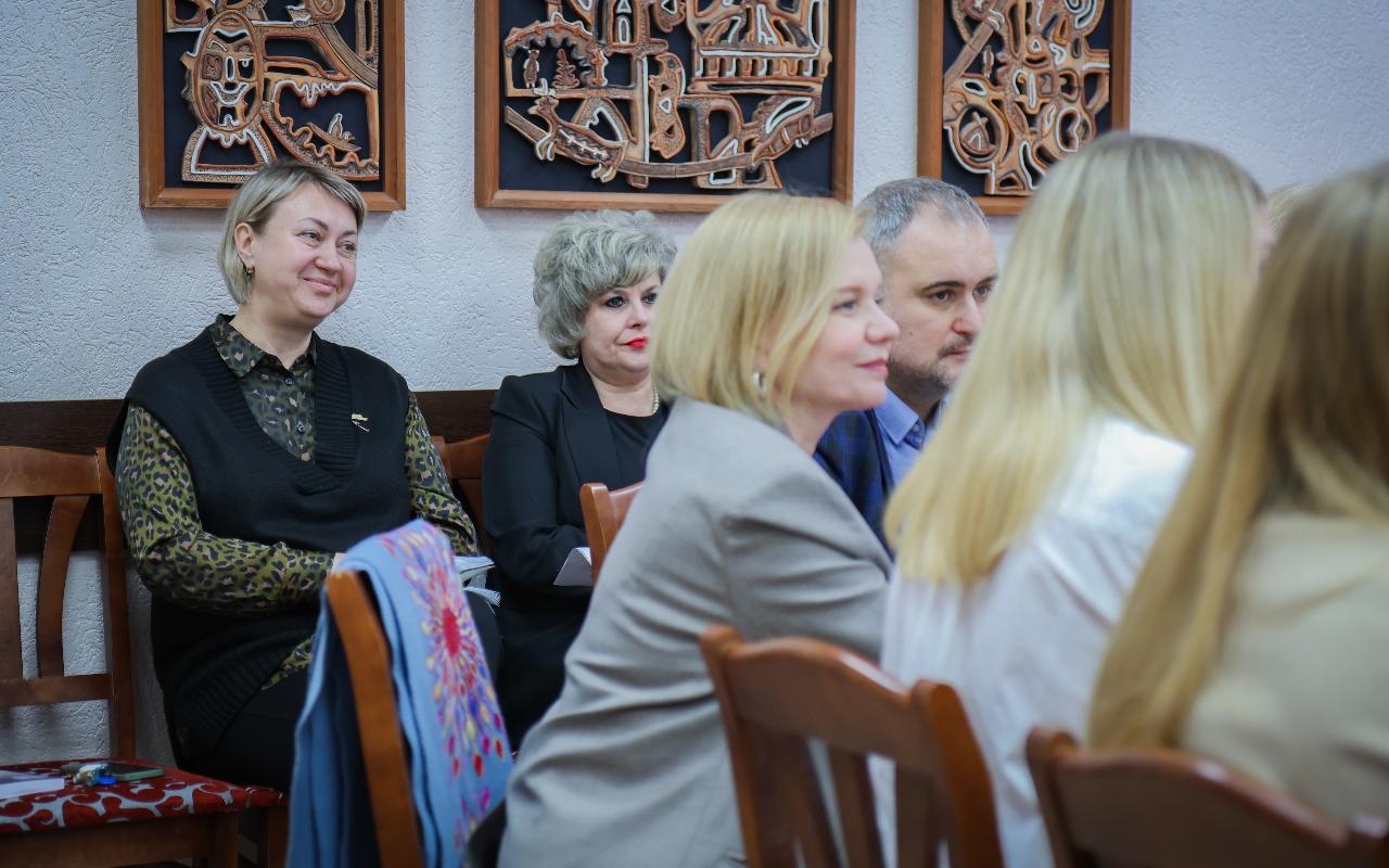 ФОТО к новости: НГПУ выстраивает «образовательный мост» с Китаем: в университете подвели итоги участия в China Education Expo-Beijing 2025