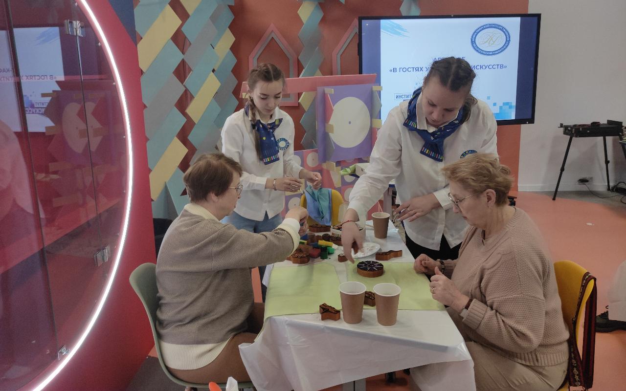 ФОТО к новости: Креативное возвращение: НГПУ снова на ВДНХ 