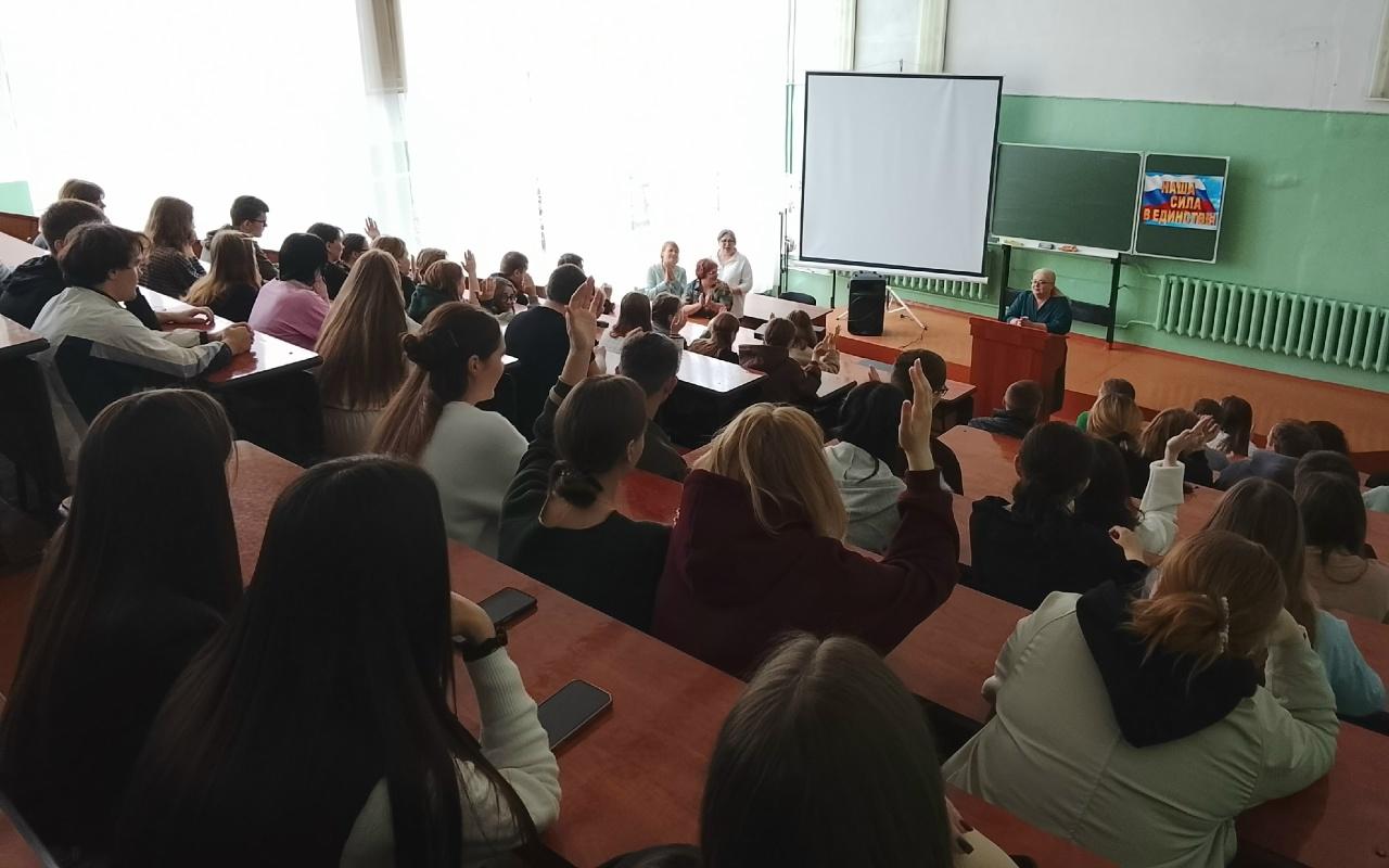 В Куйбышевском филиале НГПУ обсудили кадровую стратегию с директорами школ