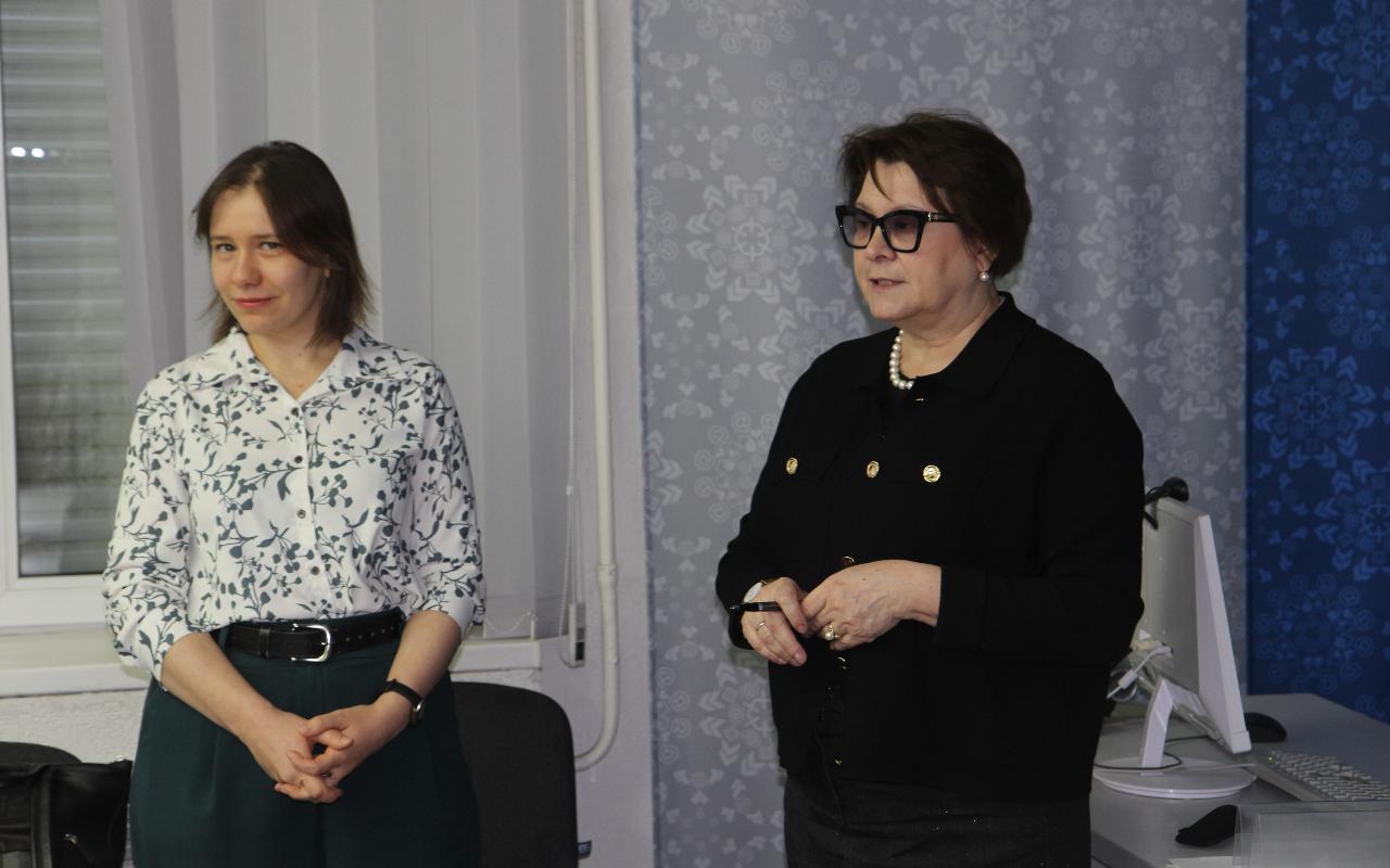 ФОТО к новости: НГПУ и ФМШ НГУ: готовность делиться опытом и работать вместе