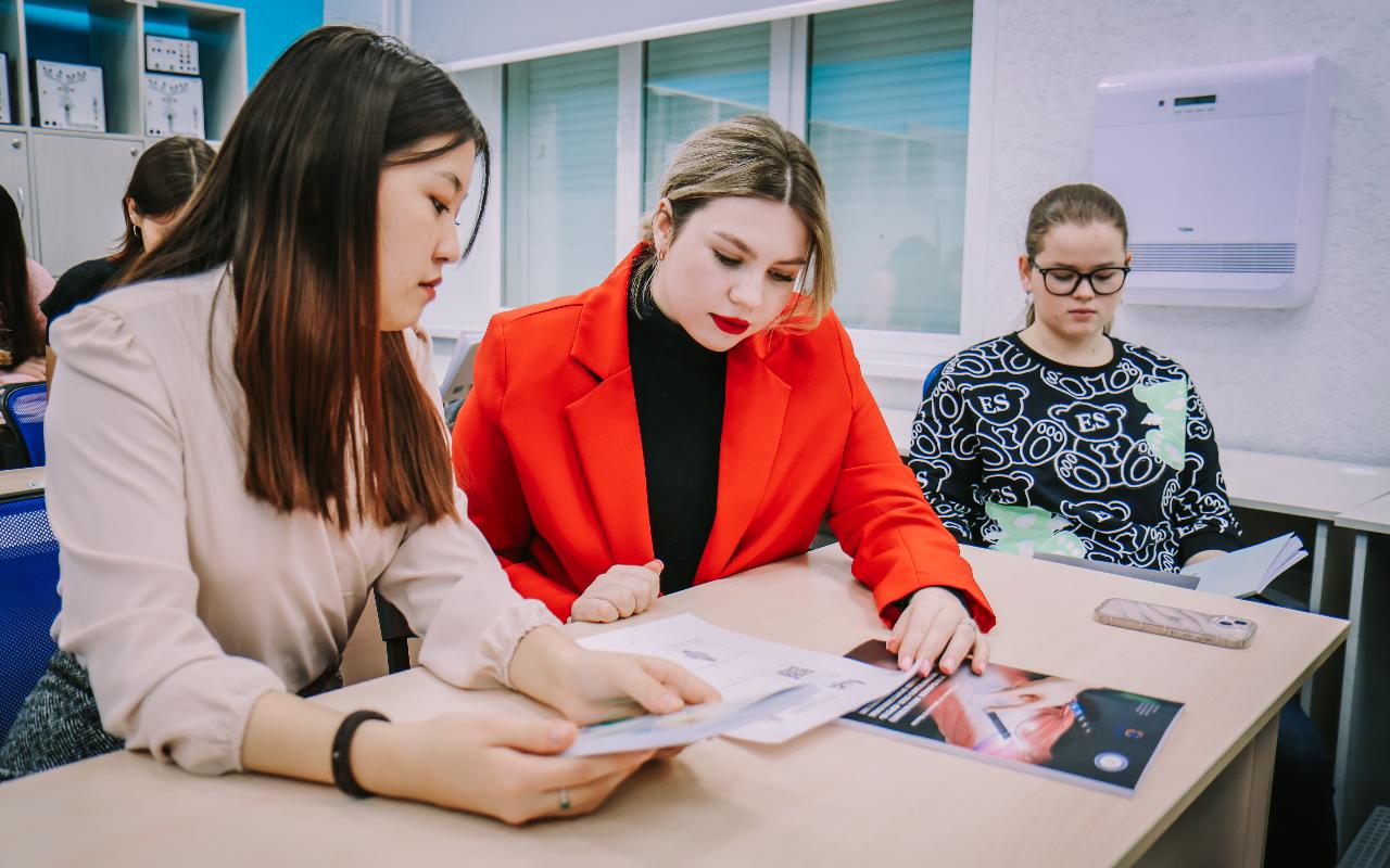 ФОТО к новости: Материальная помощь студентам НГПУ: кто может получить и как оформить