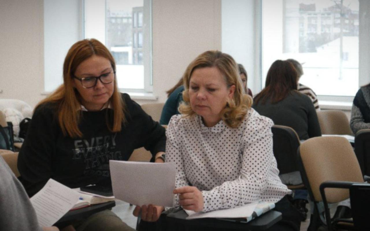 ФОТО к новости: Дневник ПедСибири: кто создает в школе атмосферу поддержки?