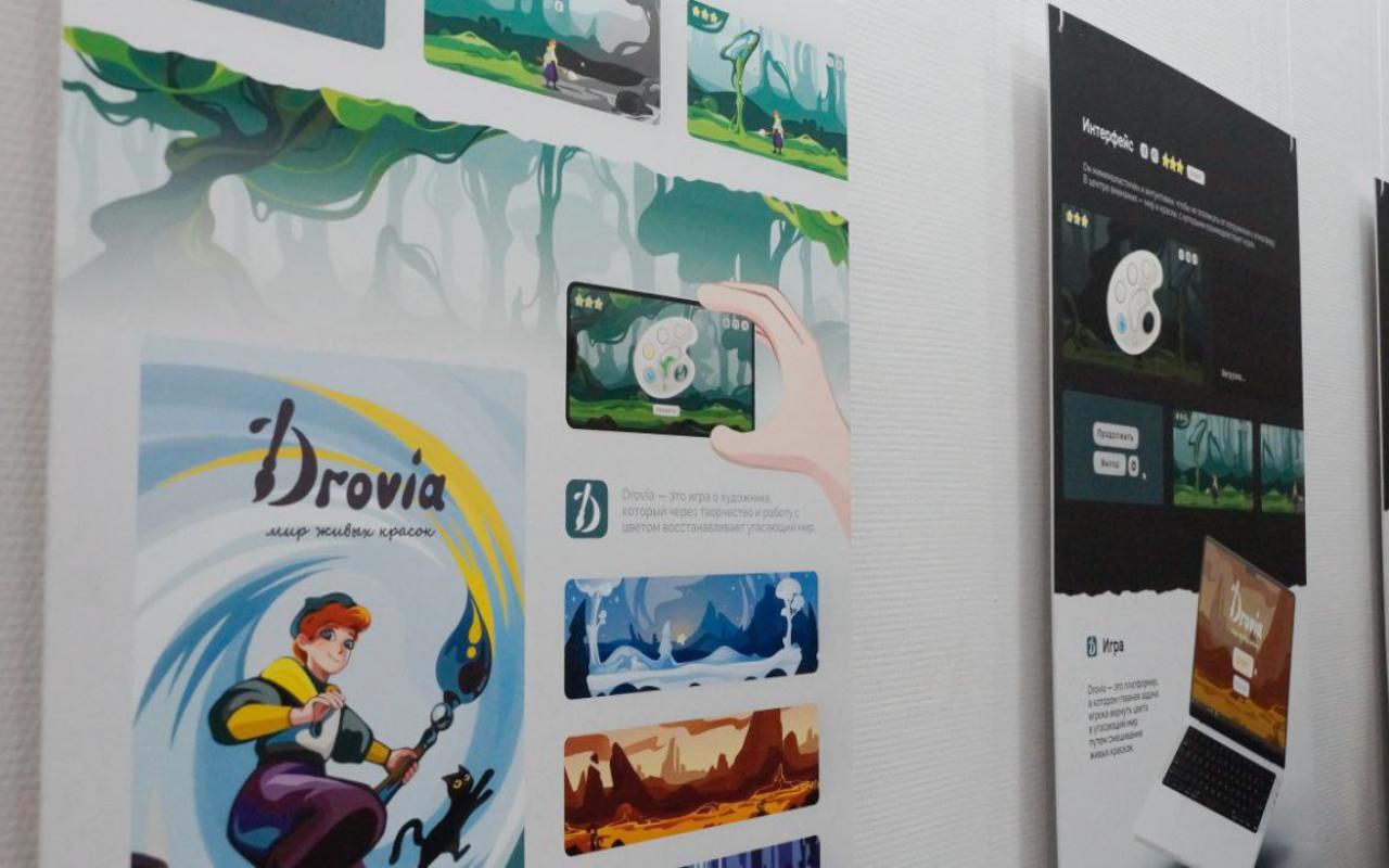 ФОТО к новости: Дневник ПедСибири: в НГХМ открылась выставка выпускных работ студентов Института искусств НГПУ