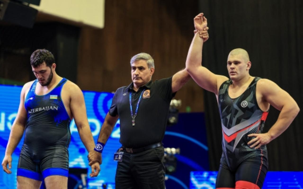 ФОТО к новости: Студент НГПУ – чемпион России по греко-римской борьбе в сверхтяжелом весе