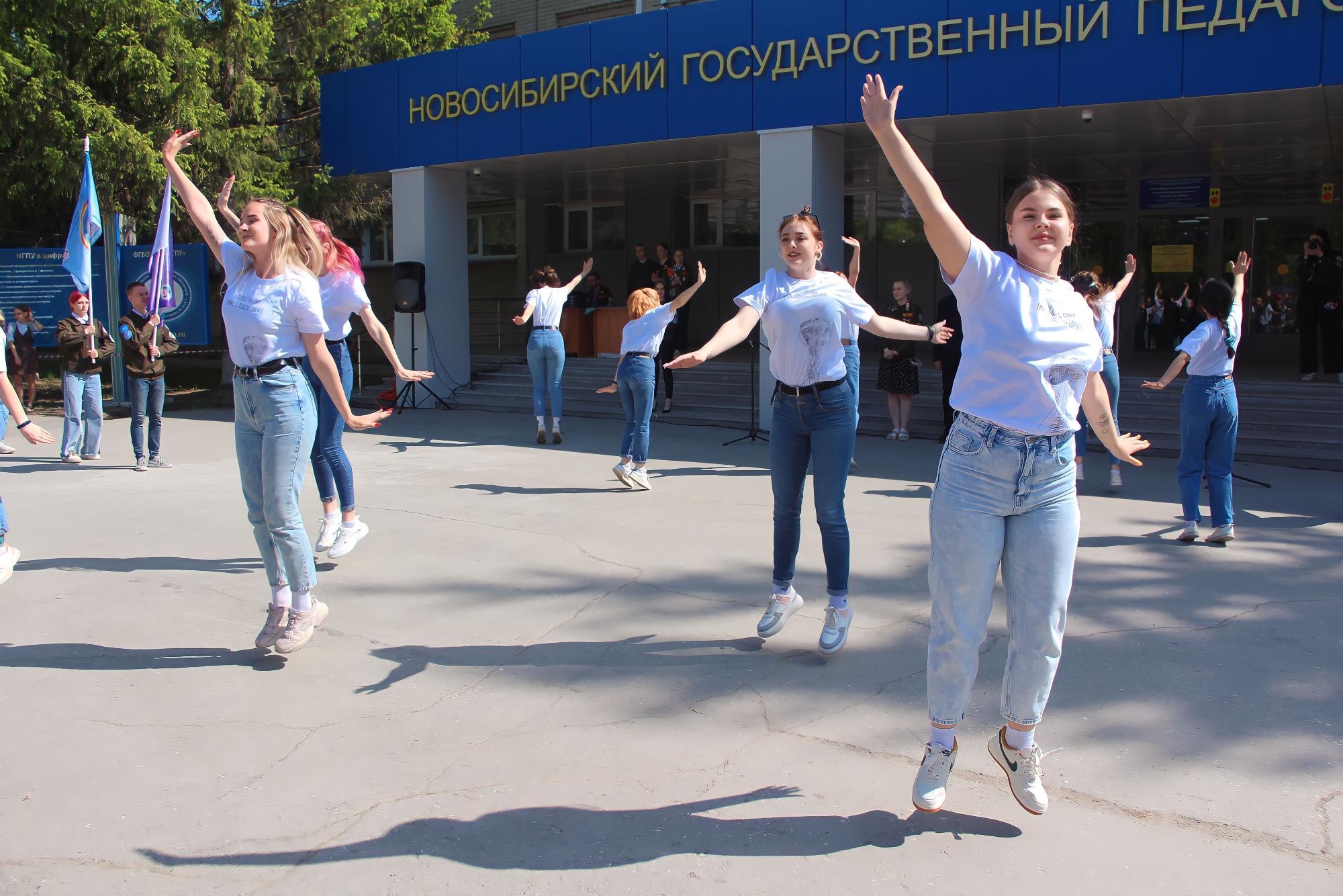 ФОТО к новости: Во имя общего дела: открытие трудового сезона Российских студенческих отрядов