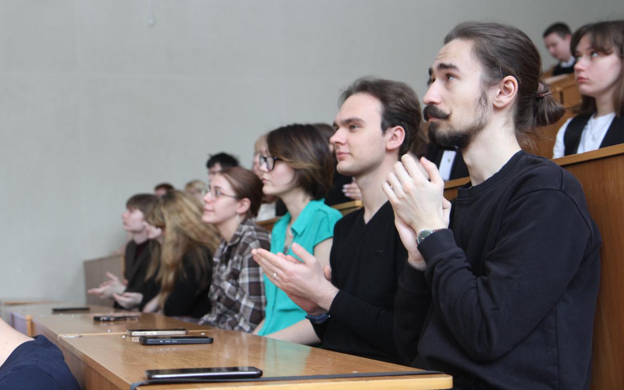 ФОТО к новости: Последний и решительный бой: студентам НГПУ рассказали о подготовке и ходе Берлинской операции Великой Отечественной войны