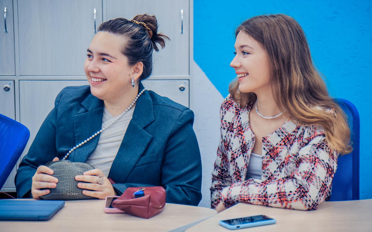 ФОТО к новости: Игра как инструмент образования: в НГПУ обсудили геймификацию 