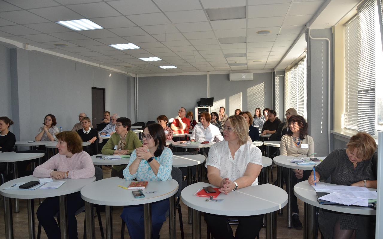 ФОТО к новости: Двадцать пятые Филологические чтения в НГПУ: новые горизонты в изучении языка