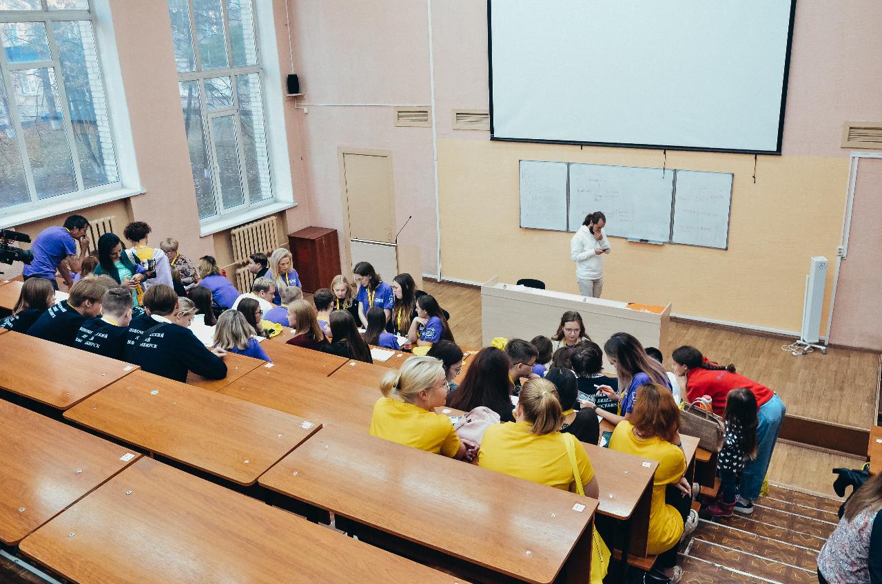 ФОТО к новости: «Никто не знает, как правильно»: в НГПУ прошел масштабный педагогический эдутон
