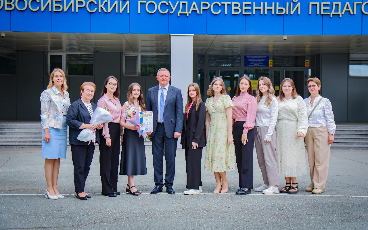 ФОТО к новости: «Начальное образование и филологическое образование»: новая программа бакалавриата от НГПУ — два профиля, больше возможностей