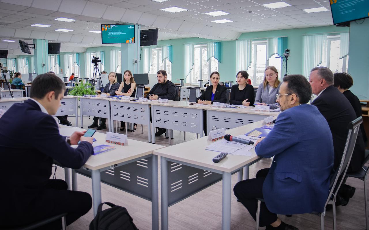 ФОТО к новости: Дневник ПедСибири: Движение Первых делится опытом