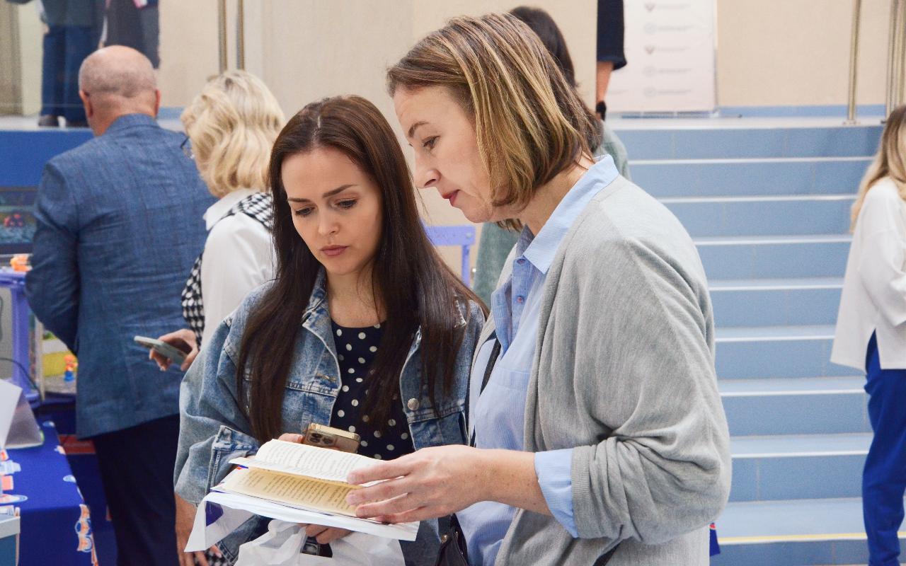 ФОТО к новости: Диалог науки и практики. Новосибирск включился в работу Окружной Ассамблеи Российской академии образования