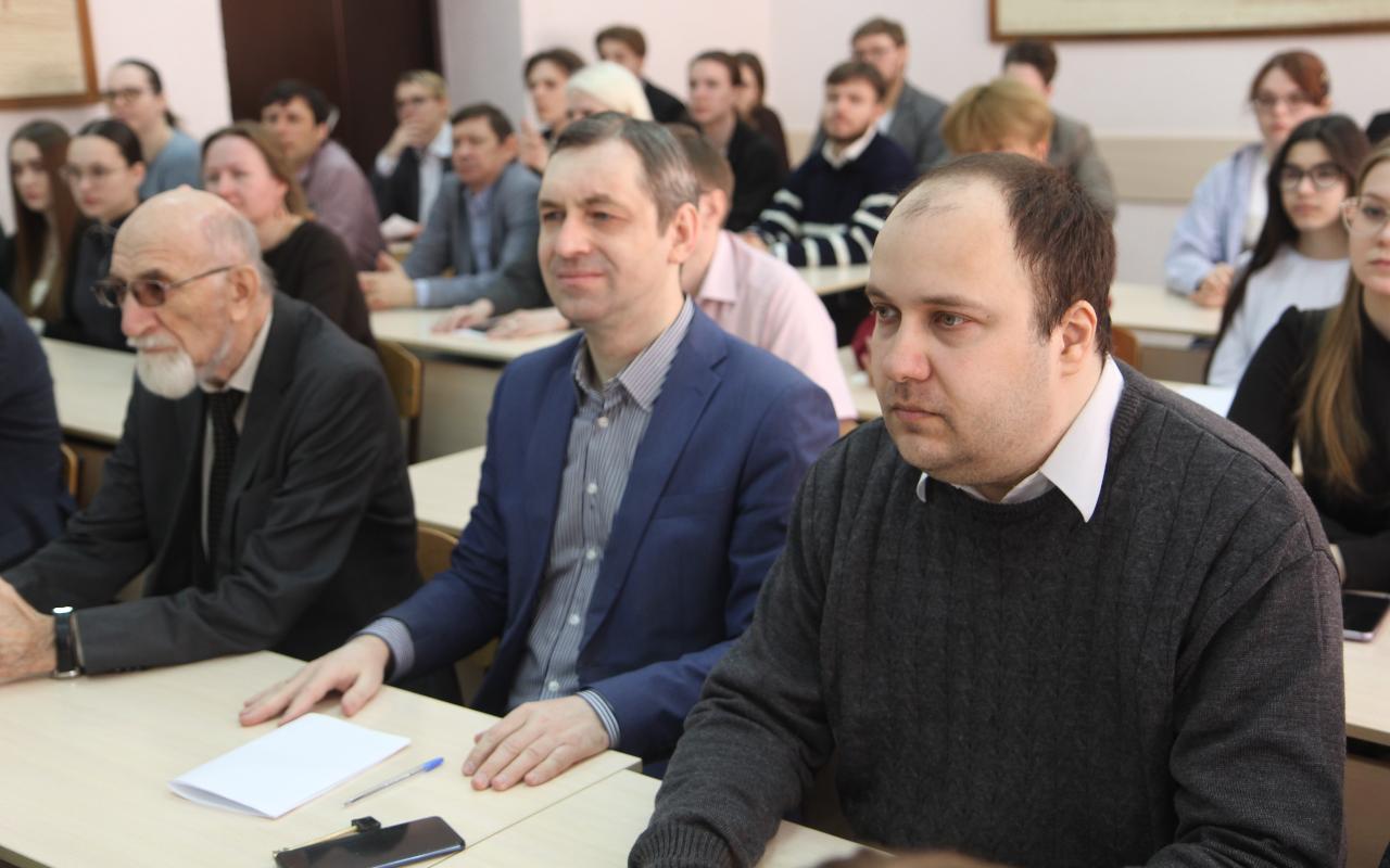 ФОТО к новости: Замечательный исследователь и стойкий человек: в НГПУ почтили память Людмилы Ивановны Дремовой