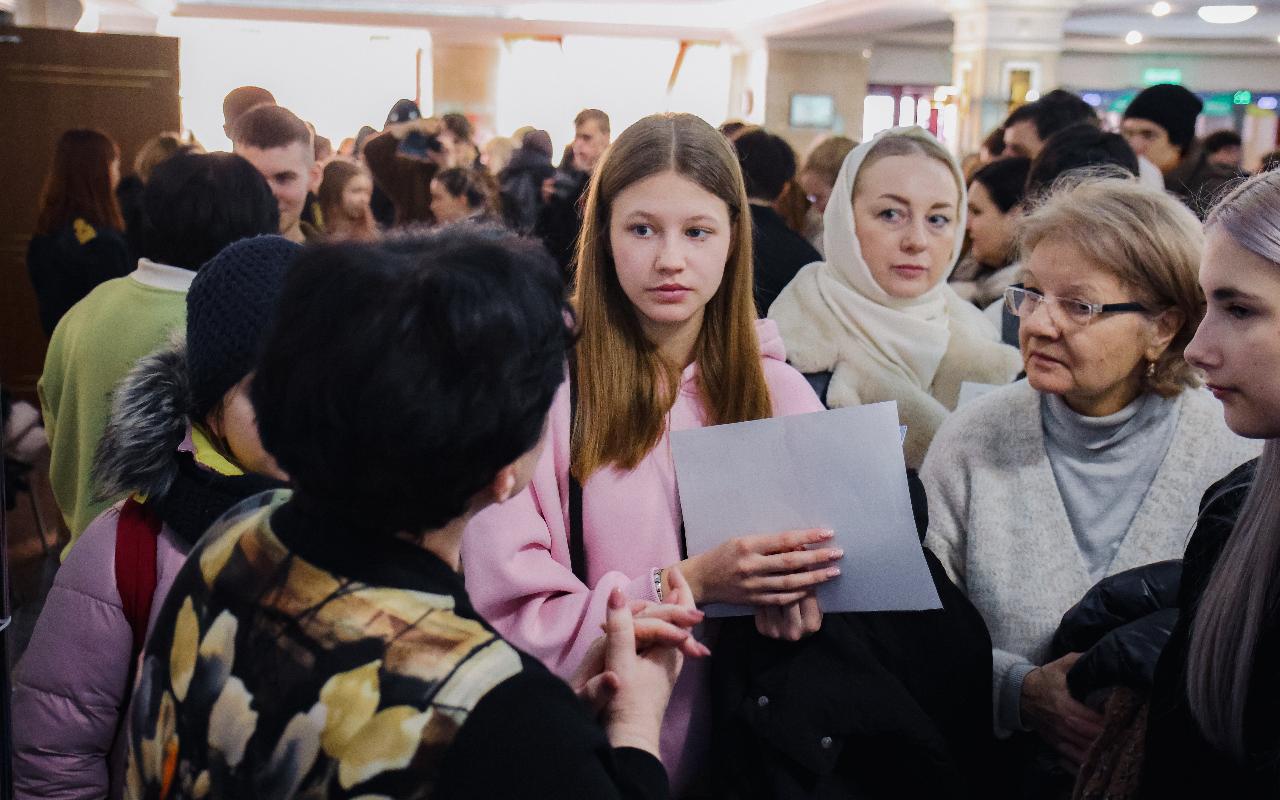 ФОТО к новости: День открытых дверей вузов Новосибирской области: НГПУ — в центре внимания абитуриентов