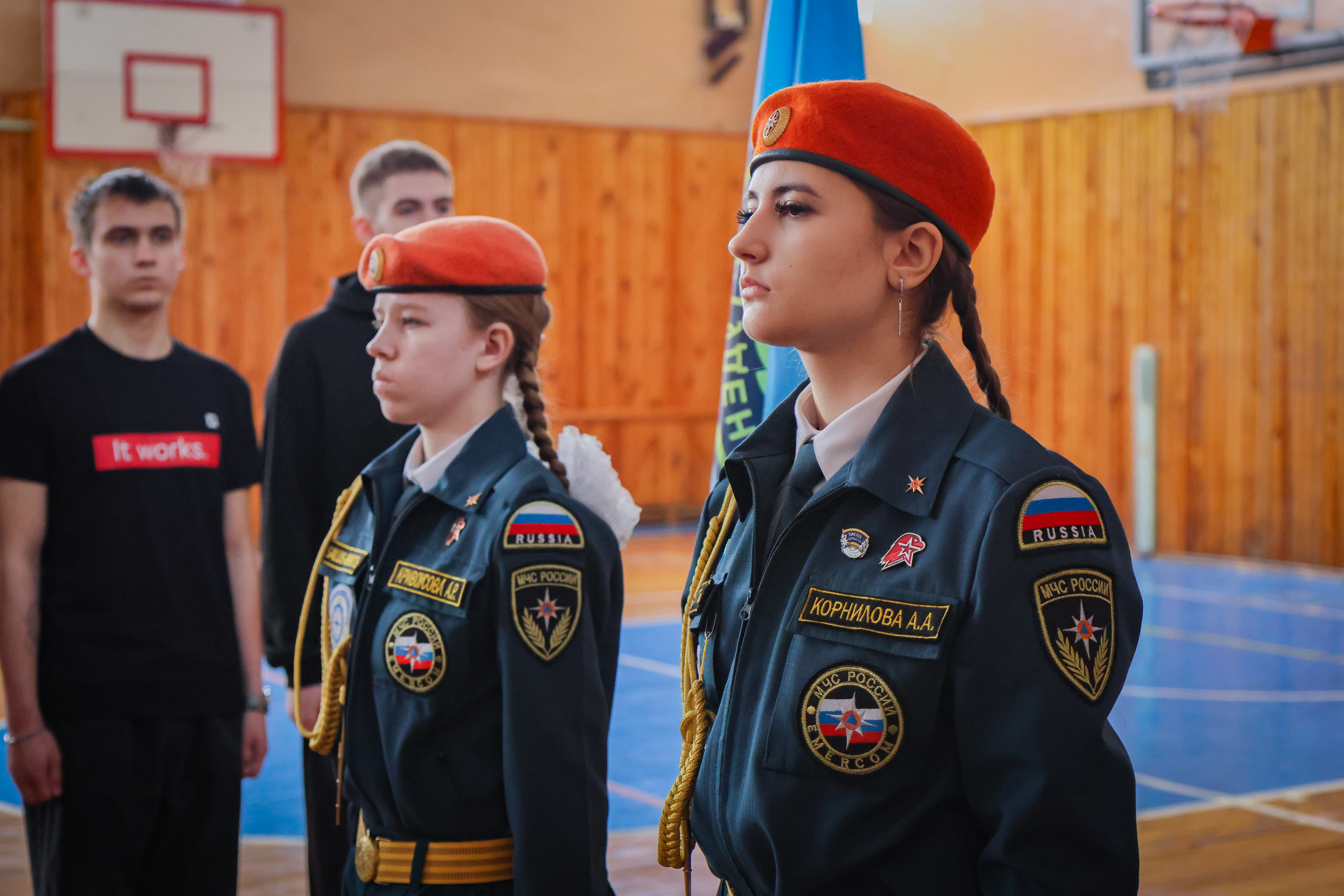 ФОТО к новости: В НГПУ отметили 25-летие Всероссийского студенческого корпуса спасателей