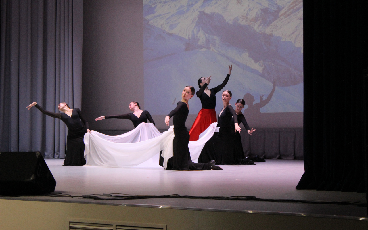 ФОТО к новости: Итоговый класс-концерт студентов НГПУ: яркое завершение учебного пути