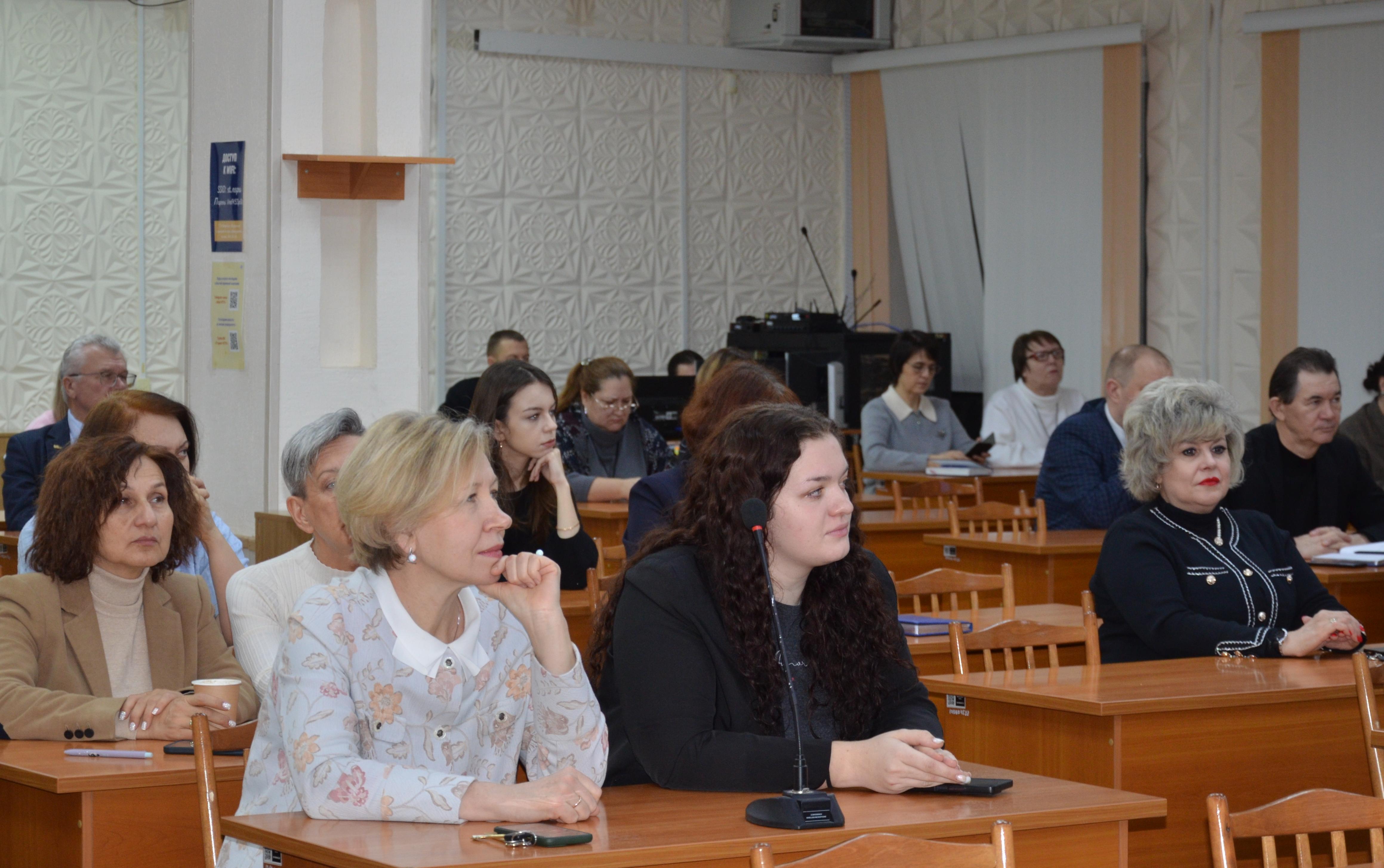 ФОТО к новости: Выборы ректора НГПУ состоятся 17 декабря 