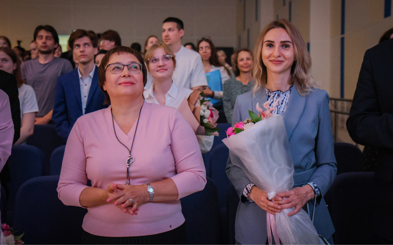 ФОТО к новости: «Гордость НГПУ — будущее России»: в университете состоялся первый ректорский приём для отличников и целевиков выпуска-2025